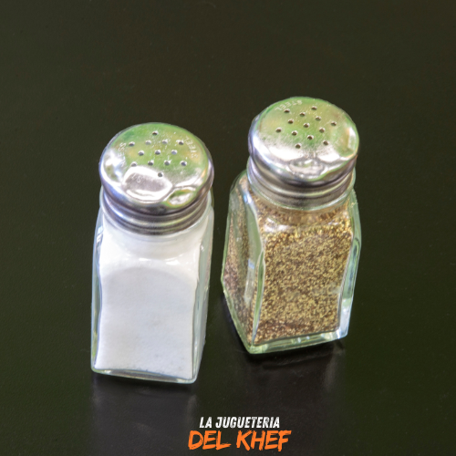 SALEROS Y PIMIENTEROS